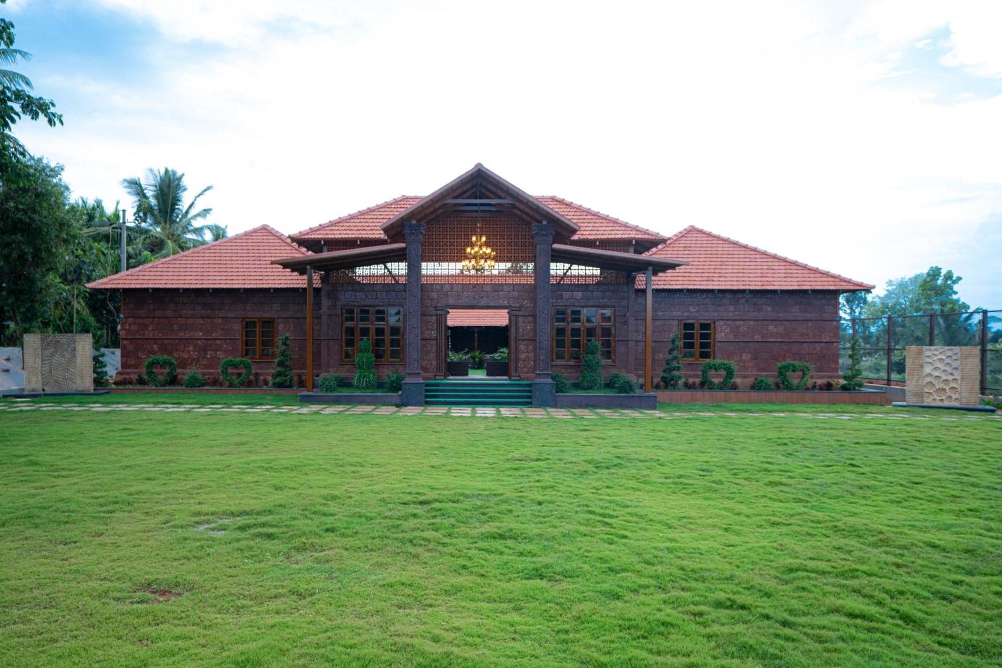 Chāmundi Tropical Villages מראה חיצוני תמונה