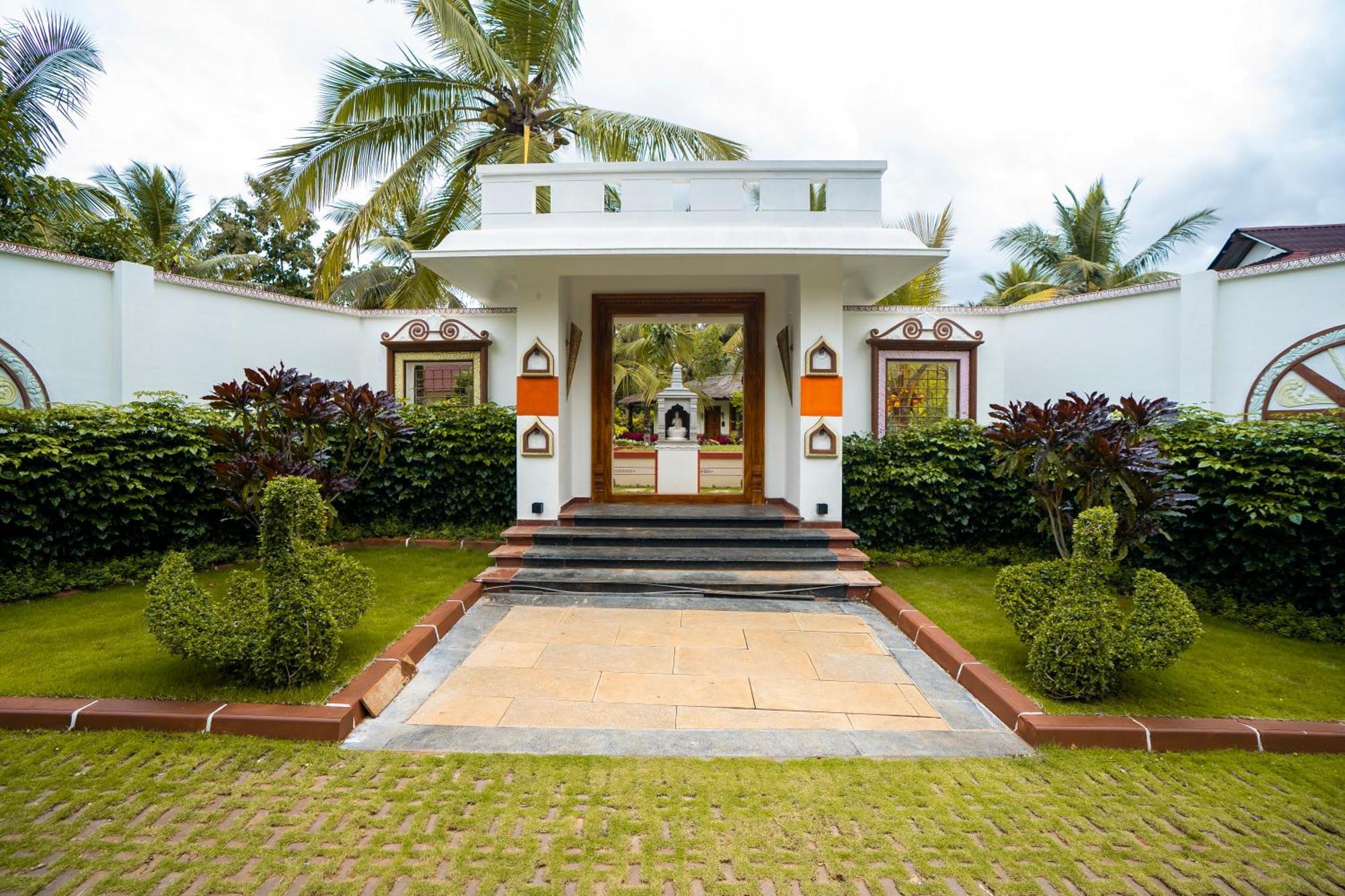 Chāmundi Tropical Villages מראה חיצוני תמונה